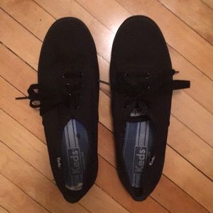 Black Keds